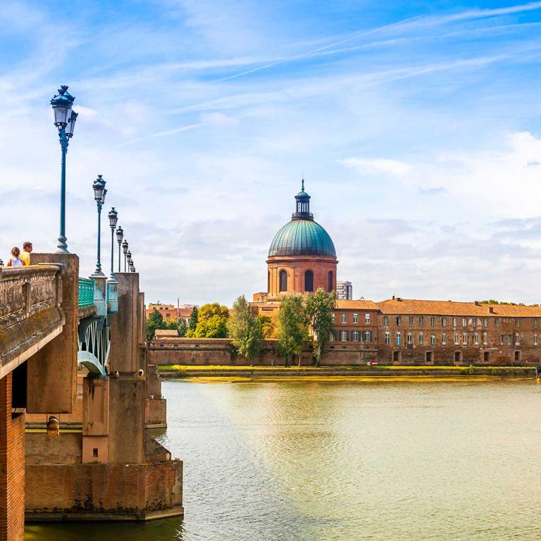 ESL Toulouse language stay
