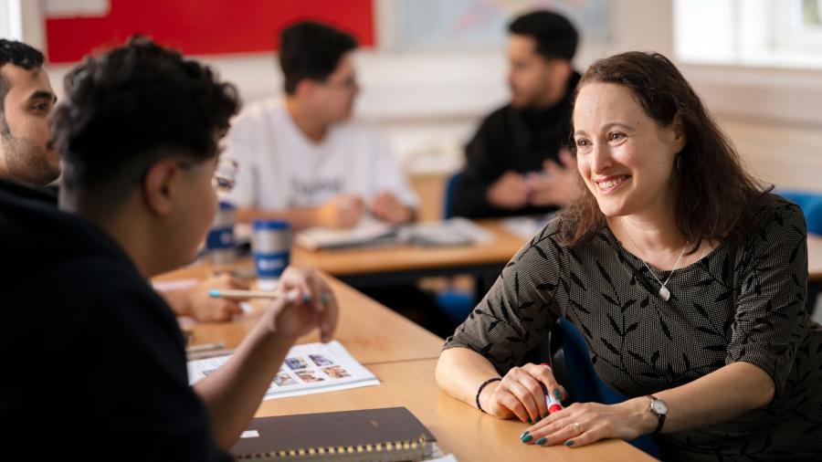 LSI School Gallery ESL Languages English 5 Classroom 