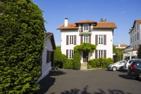 ESL French France Biarritz France langue